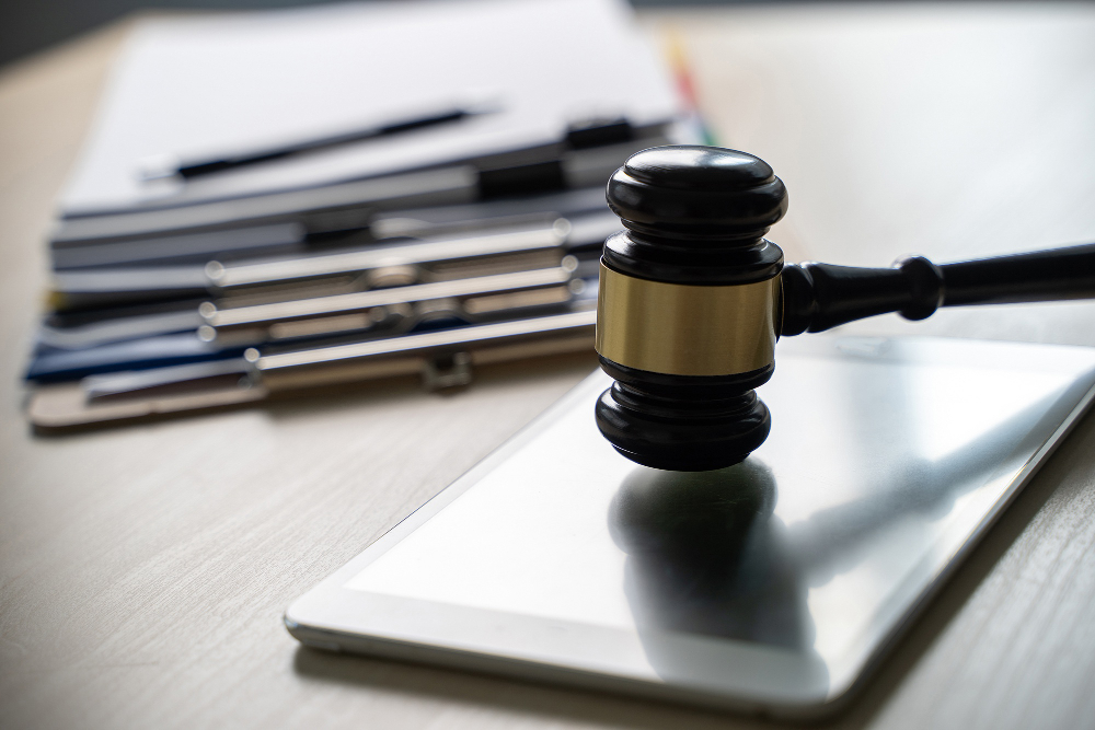 מי יכול לפתוח בהליכי חדלות פירעון ומדוע