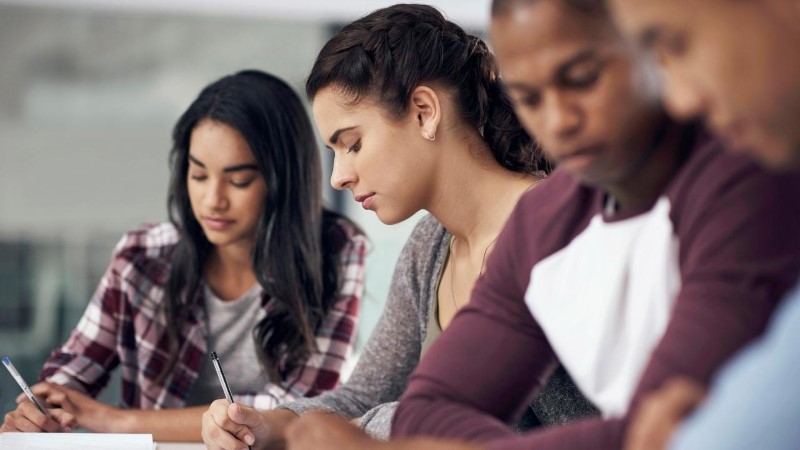המפגש בין עיצוב גרפי ובקרת איכות תוכנה