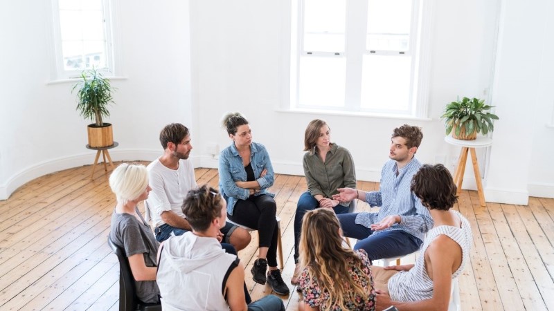 מה הן הסיבות המוכרות להתמכרות מוגים שונים?