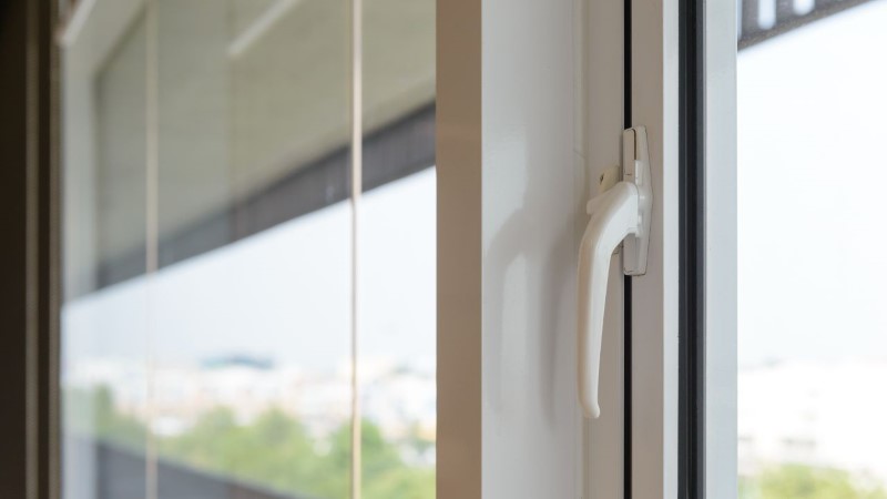 שדרוג איכות החיים: דלתות PVC וחלונות אירופאיים