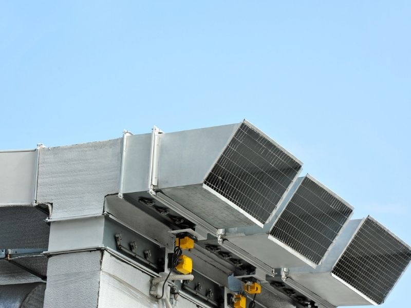 התקנת מזגן עילי – כל מה שצריך לדעת